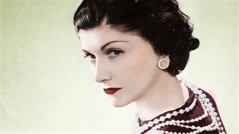 cuándo murió coco chanel